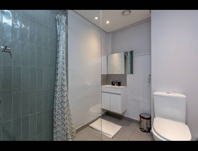 1 BEDROOM APARTMENT TO LET IN CAPE TOWN CITY CENTRE